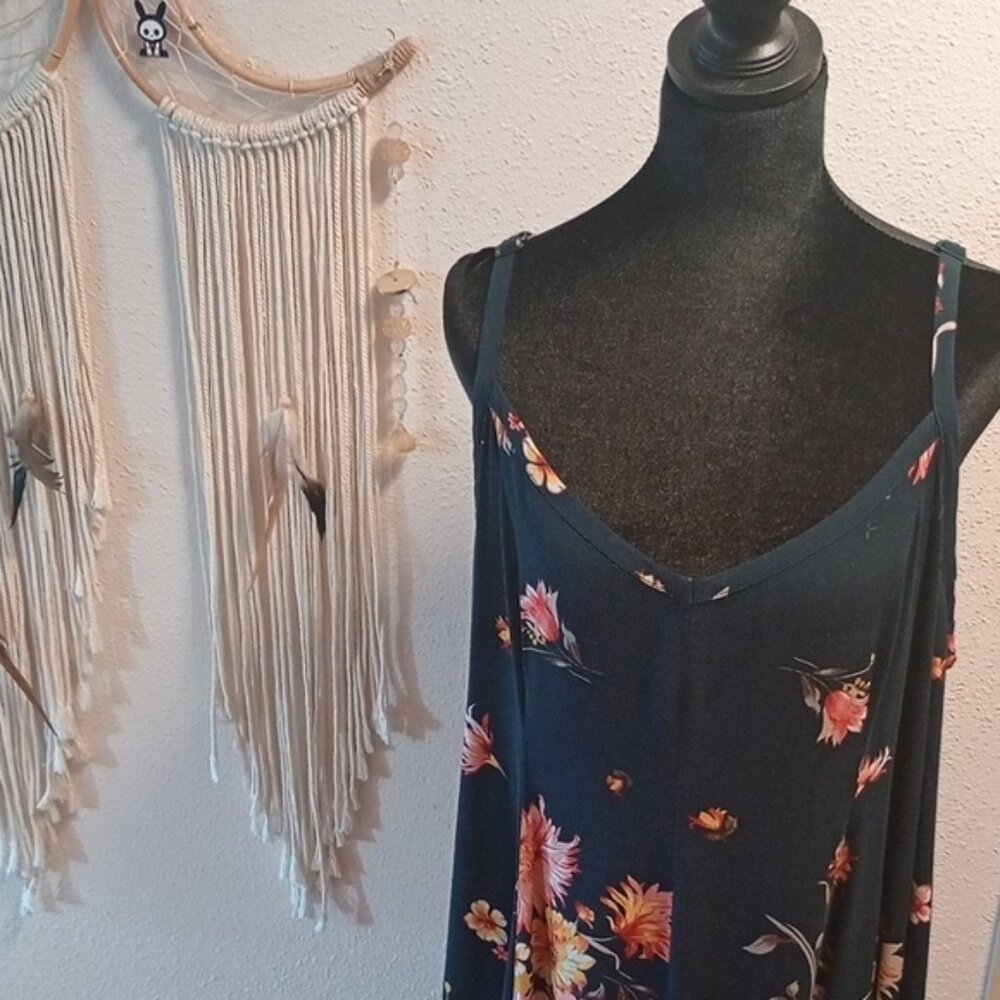 Trapeze Tank Maxi Dress - Picture 3 of 4